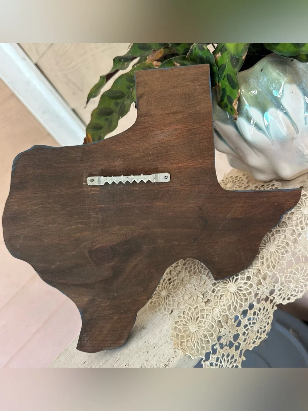 Handcrafted wooden Texas key holder with painted bluebonnet accents & blue heart